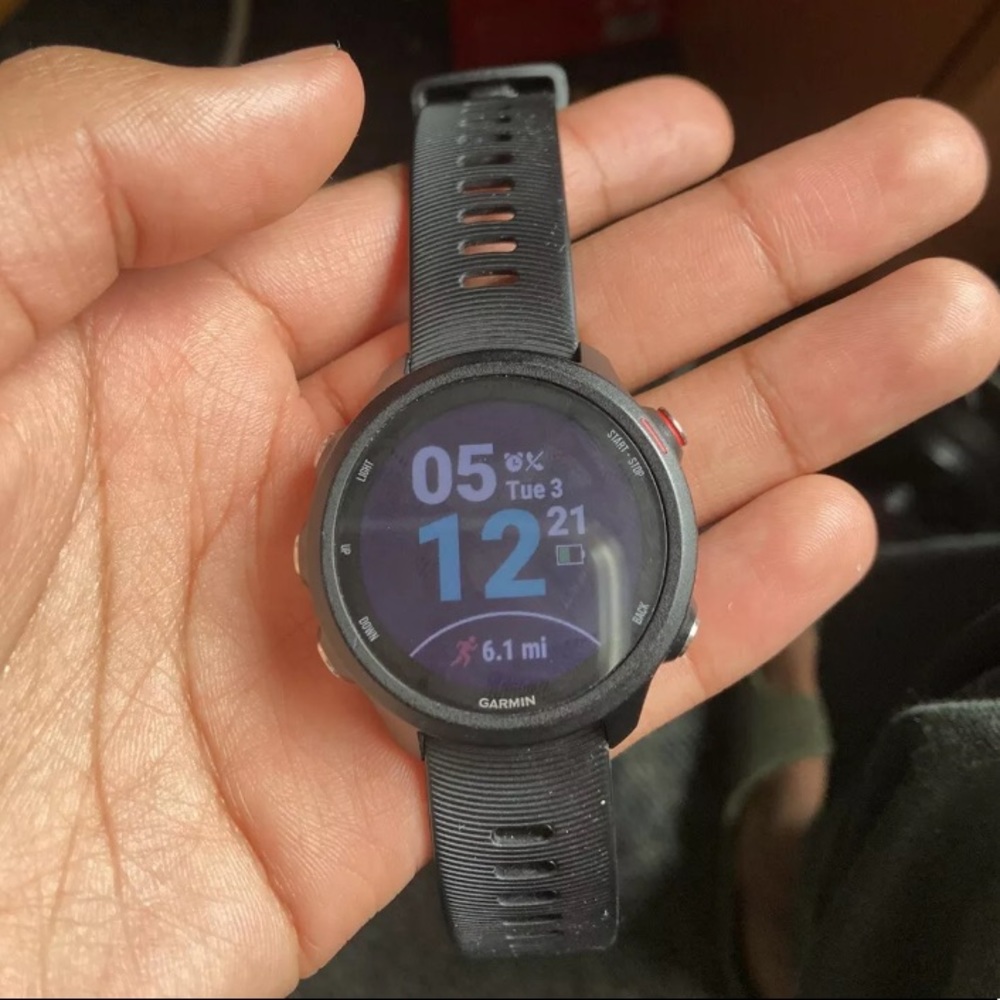 Garmin 245 Music :)